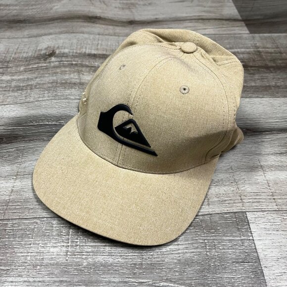 Quicksilver Graphic Embroidered FlexFit Fitted Flat Round Bill Hat Sand One Size - Picture 1 of 8